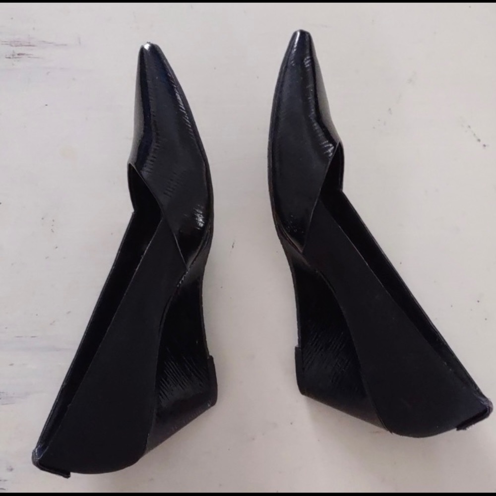 Calvin Klein patent snake skin finish wedges - Picture 6 of 16
